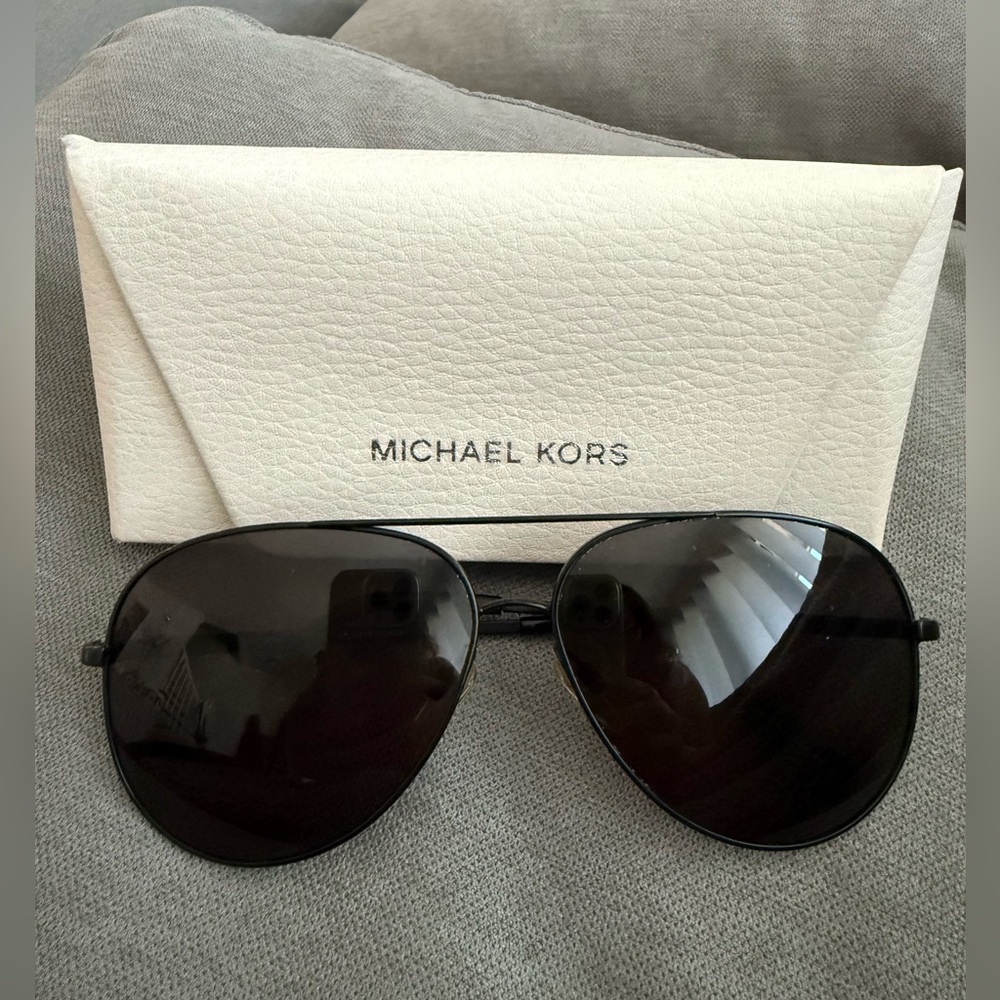 Stylish Black Michael Kors Sunglasses - Picture 10 of 12